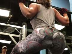 ANOTHER SEXY FITNESS CHICK