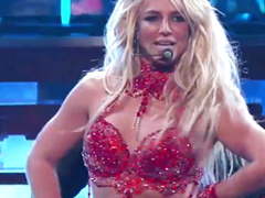Britney Spears - 2016 Billboard Music Awards Performance