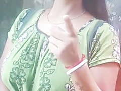 Big titts without bra